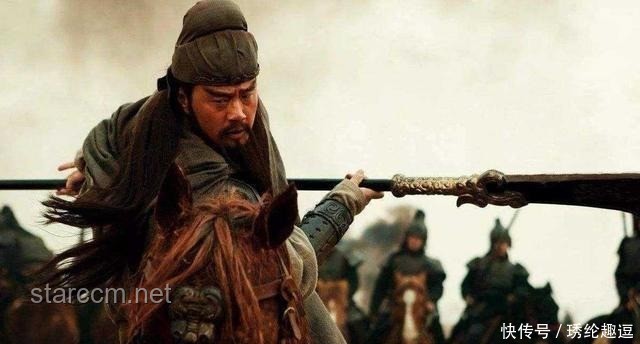 刘备延迟征吴案例研究：关羽遇害后的决策考量